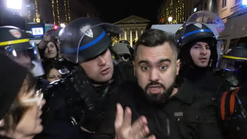 Frankreich: Polizei behindert Journalisten während Berichterstattung