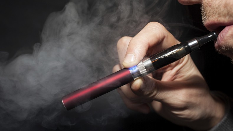 E-Zigarette verursacht Brand in US-Flugzeug kurz nach Landung