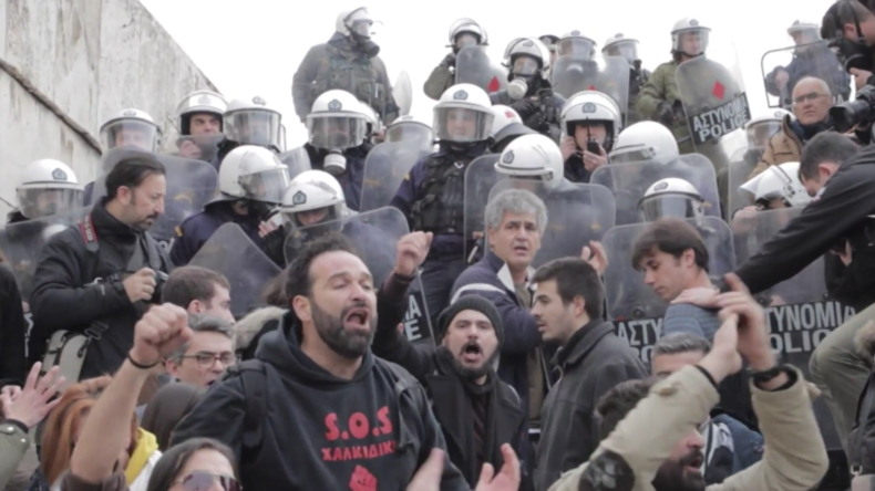 Griechenland: Lehrer-Demo in Athen stößt mit Polizei zusammen