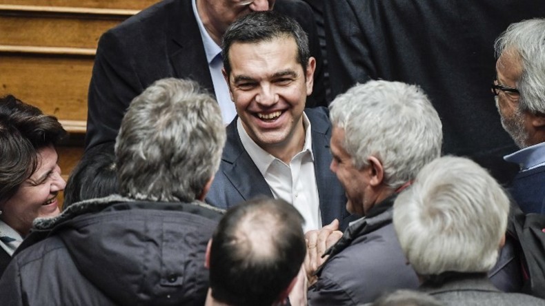 Weg frei für NATO-Annäherung Mazedoniens: Griechischer Premier Tsipras gewinnt Vertrauensabstimmung