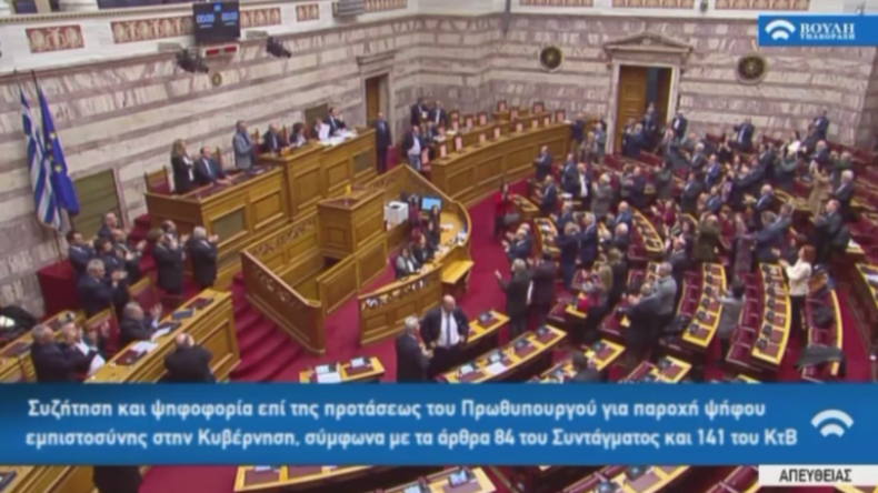 Griechenland: Tsipras gewinnt Misstrauensvotum wegen mazedonischem Namensstreit nur knapp