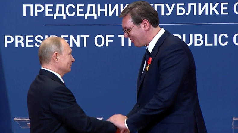 Putin verleiht Vučić den Alexander-Newski-Orden