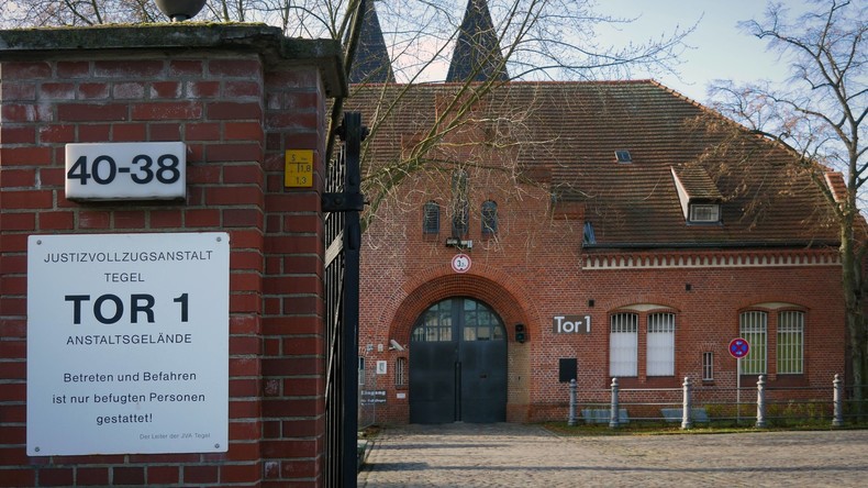 Erstmals Kontrollen mit Herzschlagdetektor in Berliner Gefängnis 