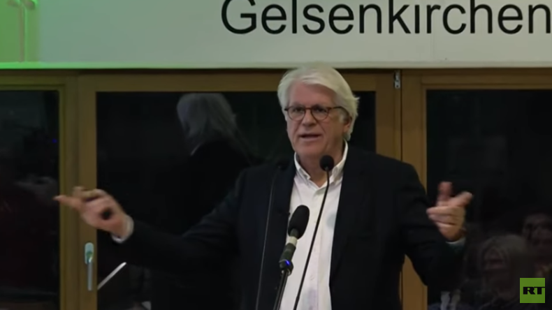 Lebendige Arbeit und Kapital – Professor Bontrup über die Abhängigkeit beider Faktoren (Video)