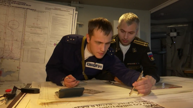 Russische Korvette Stojki: Raketenschießübung in der Ostsee