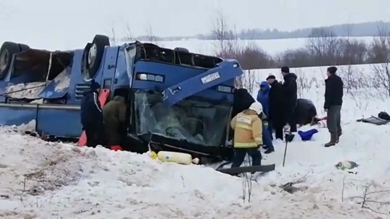 Busunfall in Russland: Über 30 Verletzte, mindestens sieben Tote