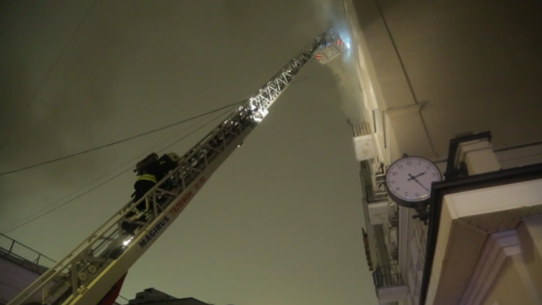 Russland: Mindestens acht Tote nach Brand in historischem Gebäude im Zentrum Moskaus