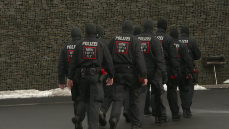 Deutschland: Nordrhein-Westfalen präsentiert Spezial-Sondereinheit der Bereitschaftspolizei