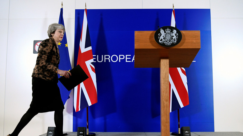 Neuer Versuch: Theresa May für Brexit-Nachverhandlungen auf dem Weg nach Brüssel