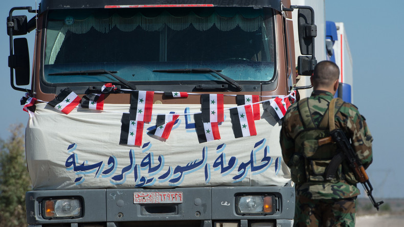 1.080 Tonnen Hilfsgüter: Russlands Militärpolizei geleitet UN-Konvoi zum Lager Rukban in Syrien
