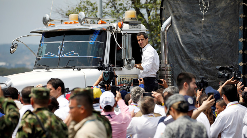 Kolumbien zieht Hilfsgüter von der venezolanischen Grenze ab