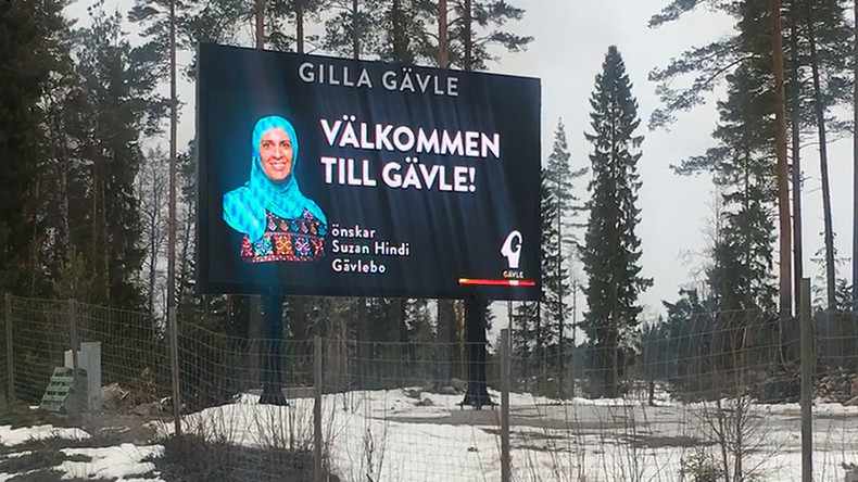 "Willkommen in Gävle": Schwedische Behörden wegen Begrüßungsplakats mit Frau in Hijab unter Druck