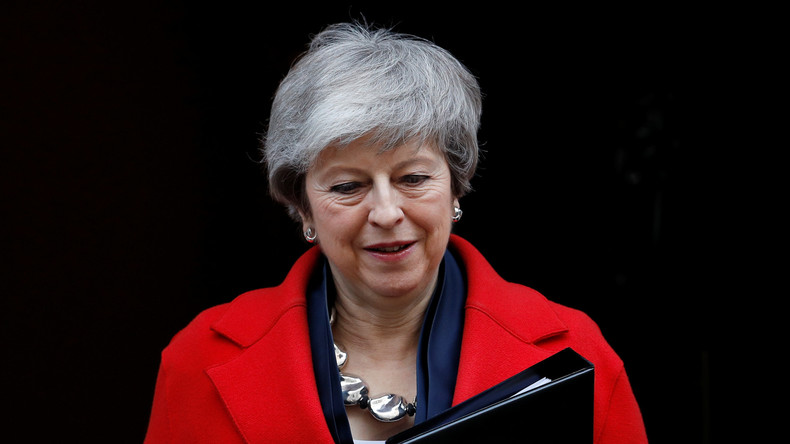 Theresa May bietet Parlament Votum über Brexit-Verschiebung an 