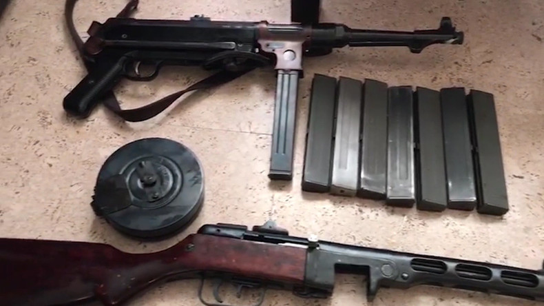 Organisierte Grabräuber verkaufen Waffen aus Großem Vaterländischen Krieg – vom FSB festgenommen