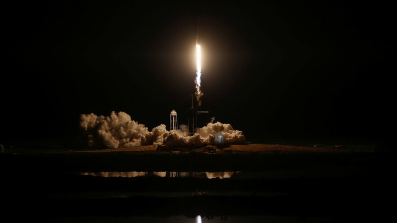SpaceX startet unbemanntes Raumschiff zur ISS – Test für bemannte Flüge ins All 