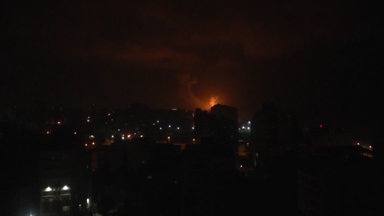 Israel startet nach Raketenangriff auf Tel Aviv Luftschläge im Gazastreifen 