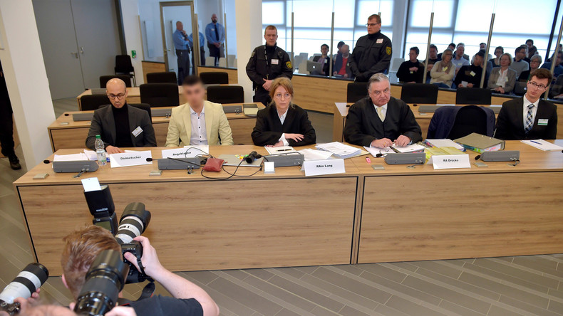 Prozess um Messerattacke in Chemnitz: Verteidigung verlangt Einstellung – erster Zeuge sagt aus