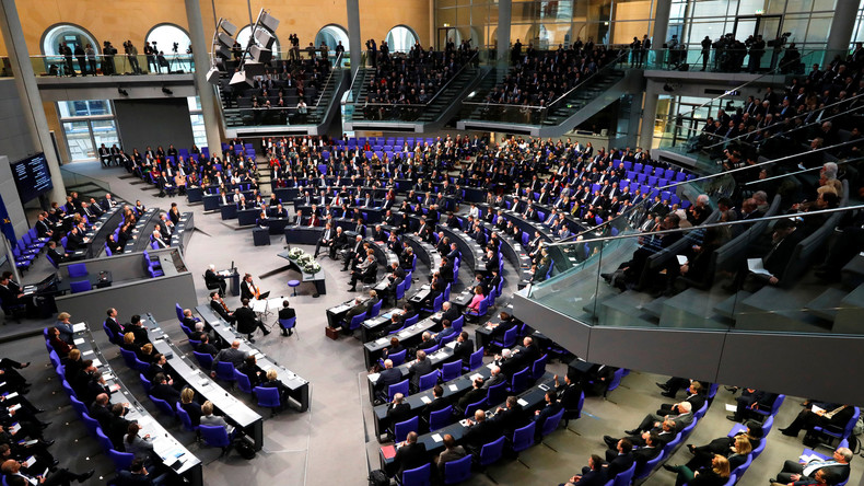 LIVE: 88. Sitzung des Deutschen Bundestages – Deutsch-Franzö­si­sches Parla­ments­abkommen