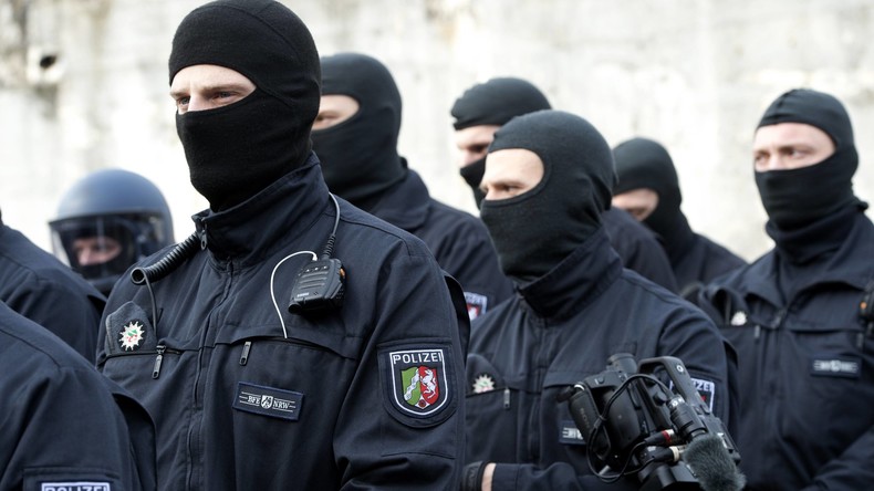 Anti-Terror-Einsatz in Hessen: Polizei nimmt Salafisten fest