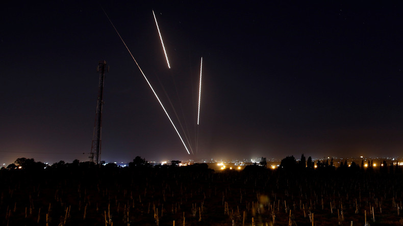 Militante Palästinenser feuern weiter Raketen – Israel reagiert mit Luftangriffen