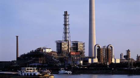 Chemikalie aus BASF-Stammwerk in den Rhein ausgelaufen