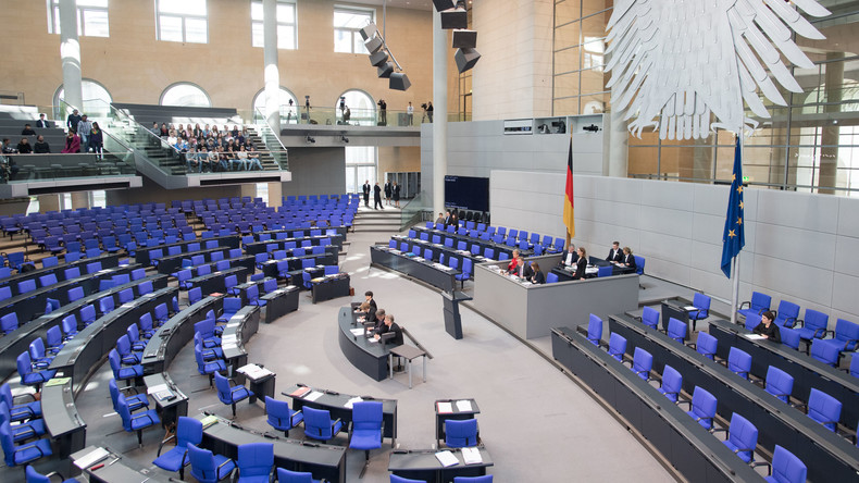 LIVE: 93. Sitzung des Deutschen Bundestages - Themen: Gewaltherrschaft sowie Verfassungsschutz