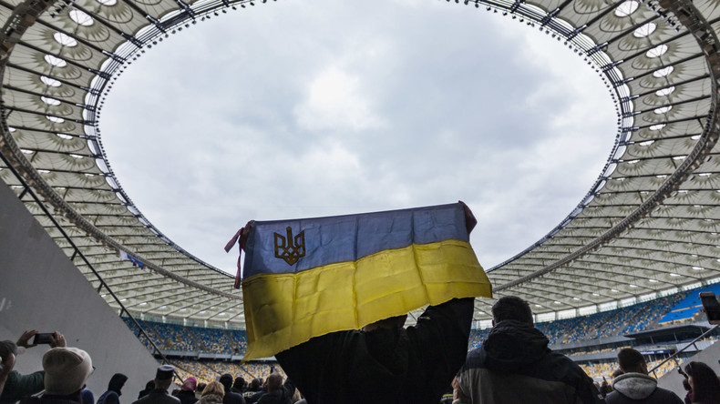 LIVE: Rededuell der ukrainischen Präsidentschaftskandidaten im Olympiastadion (Simultanübersetzung)