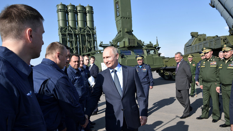 Aufzeichnung: Putin und US-Außenminister Pompeo treffen sich in Sotschi