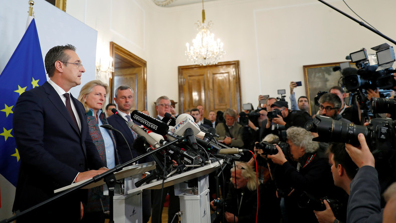 FPÖ-Chef Strache gibt Rücktritt als Vizekanzler bekannt