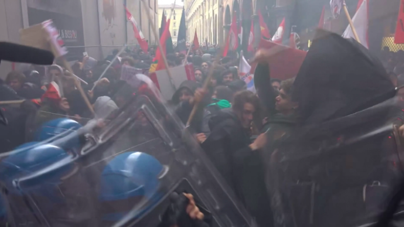 Italien: Heftiger Zusammenstoß von Antifa und Polizei