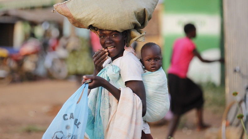 Tansania führt Verbot von Plastiktüten ein