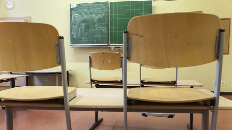 Spuck-Skandal: Vier Schüler und Lehrer von Wiener Schule ausgeschlossen