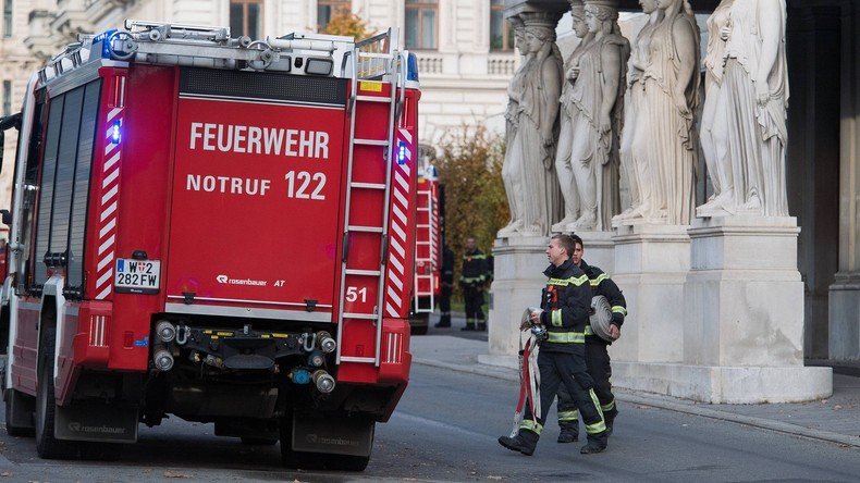 Wien: Tourist löscht Kirchenbrand mit Weihwasser
