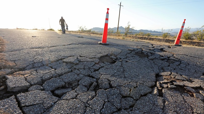 Erdbeben der Stärke 7,1 erschüttert Südkalifornien