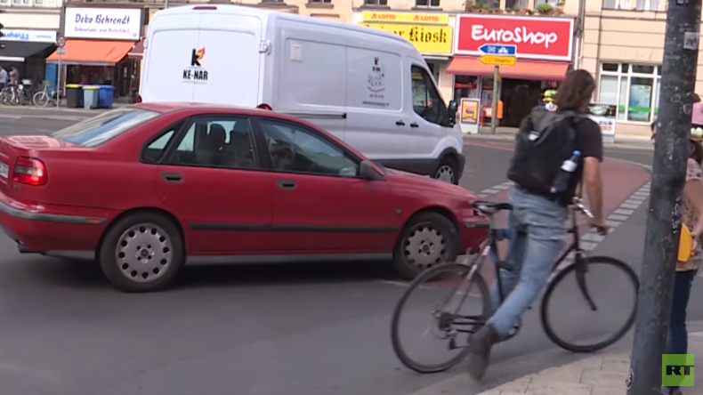 Verkehrs-Tote: Ungewöhnlich starker Anstieg bei Radfahrern (Video)