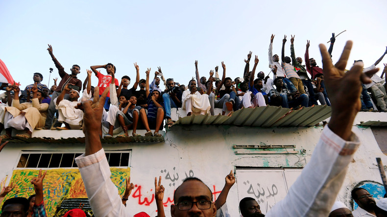 Sudan: Militär und Opposition unterzeichnen Einigungserklärung 