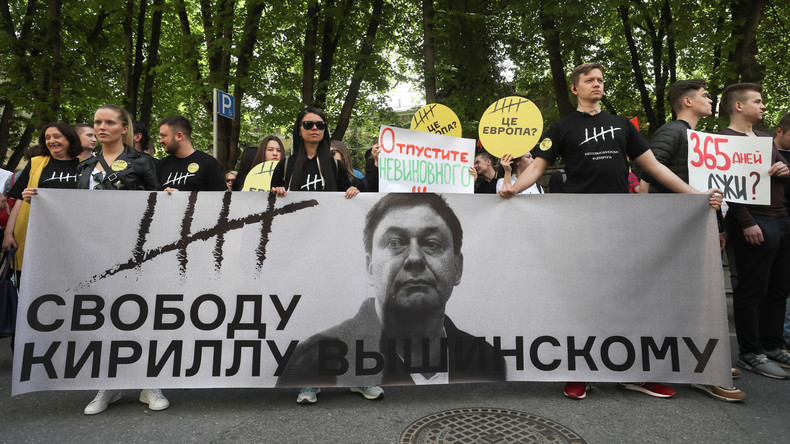 Kiew schlägt Moskau Gefangenentausch vor: Wyschinski für Senzow