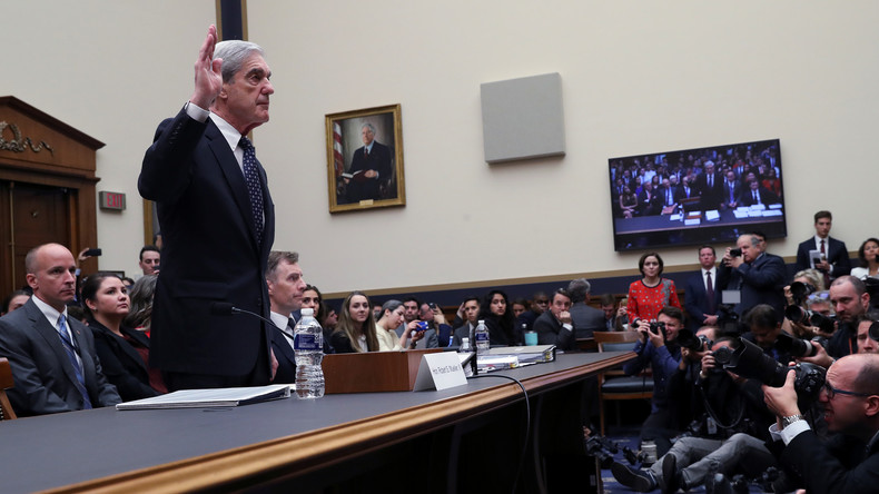 Nicht existente Russlandaffäre geht weiter: Robert Mueller erscheint vor US-Kongress (Video)
