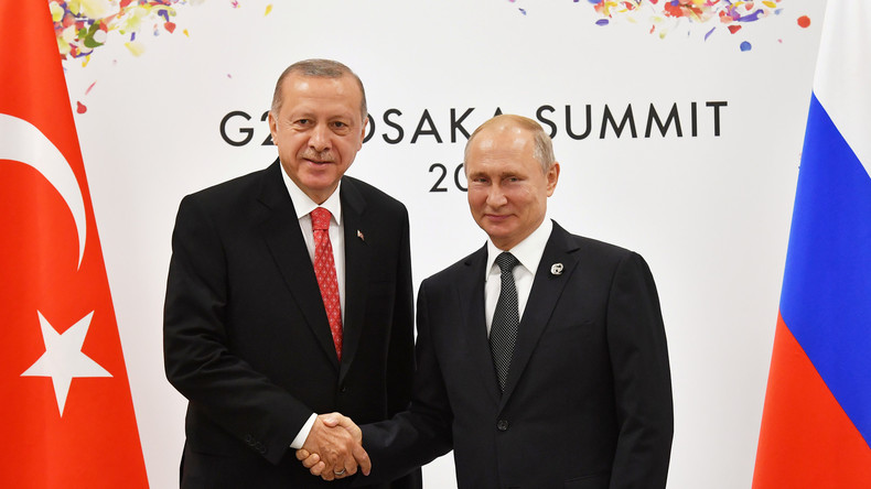 Russland und Türkei wollen Handelsumsatz auf 100 Milliarden US-Dollar pro Jahr steigern