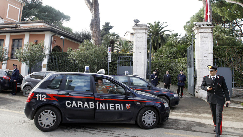 Italien: Polizei-Korso in Rom zu Ehren eines getöteten Beamten