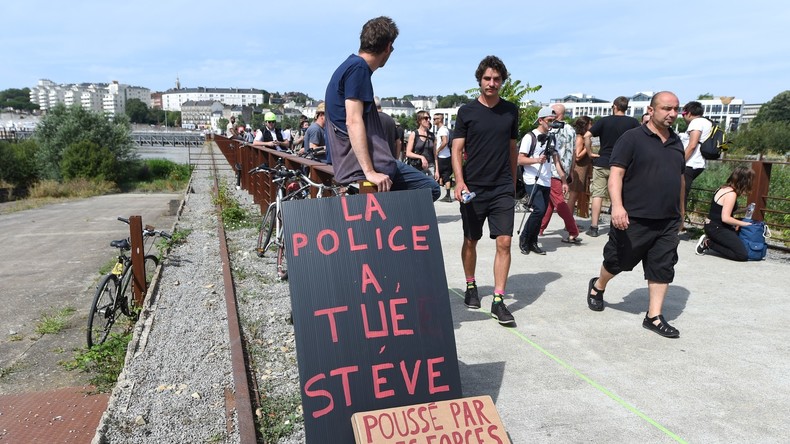 LIVE: Protest gegen Polizeigewalt in Frankreich – Schweigemarsch in Nantes
