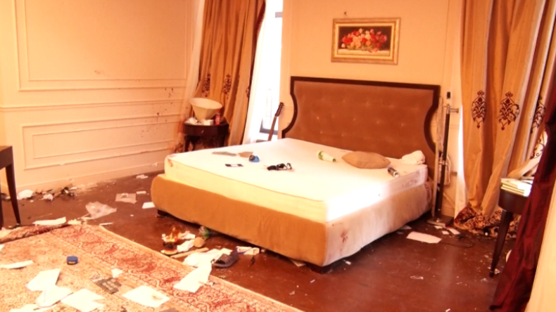 Kirgistan: Völlig verwüstet – Video zeigt Villa des Ex-Präsidenten Atambajew nach Razzia