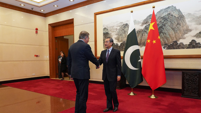 Gute Freunde: Pakistanischer Außenminister besucht China inmitten des Kaschmirkonflikts