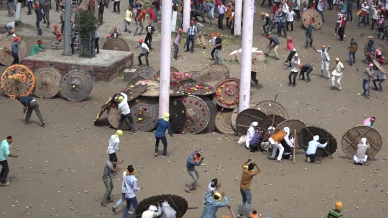 Indien: Über 100 Verletzte nach religiösem Festival "Wir bewerfen uns gegenseitig mit Steinen"