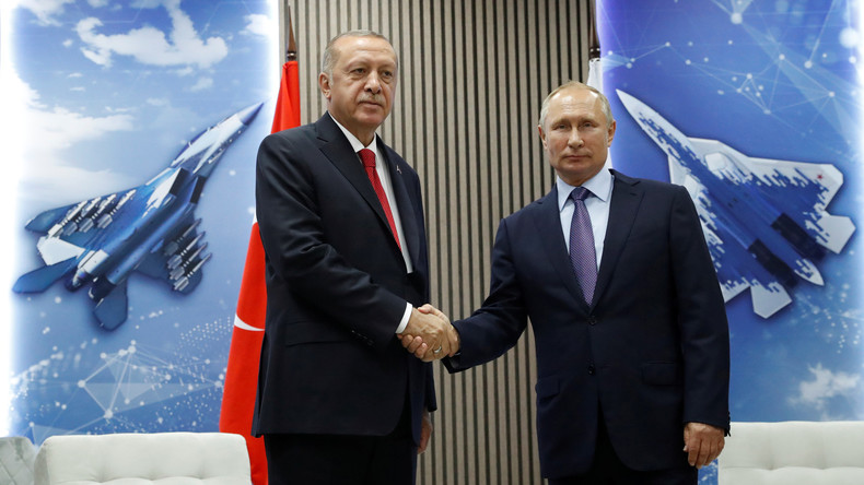 LIVE: Putin und Erdogan geben gemeinsame Pressekonferenz in Schukowski