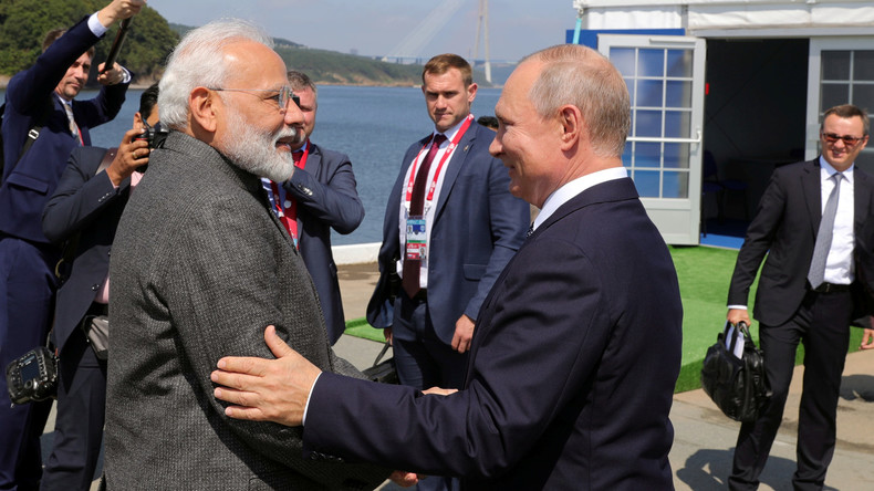 LIVE: Indiens Premierminister Modi und Russlands Präsident Putin geben Pressekonferenz