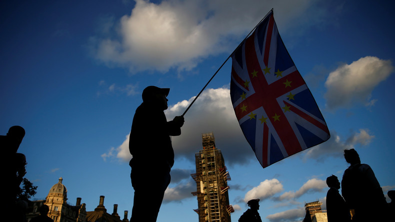 Britisches Unterhaus stimmt gegen harten Brexit – Johnsons Antrag auf Neuwahlen gescheitert