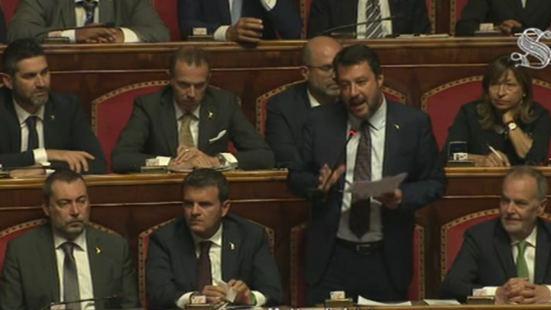Salvini zu Conte: Mit wem bilden Sie die nächste Koalition? Mit Marsmenschen oder Flacherdlern?