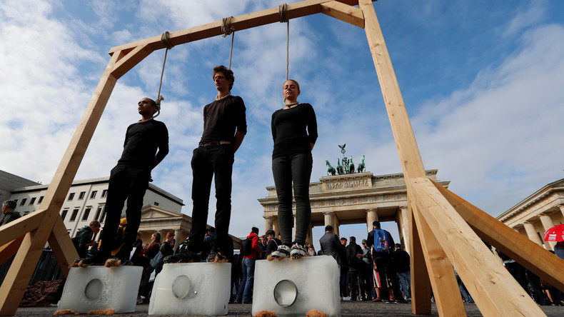 "Weltweiter Klimastreik" – Straßenblockaden in Deutschland (mit Livestream)