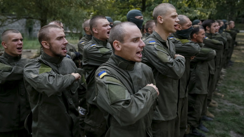 US-Soldat mit Verbindungen zu ukrainischen Rechtsradikalen wegen Anschlagsfantasien verhaftet